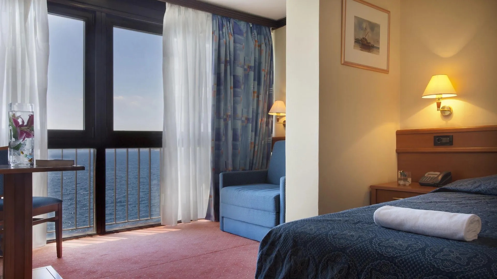 Hotel Kristal - Liburnia Opatija 4*,  Croacia