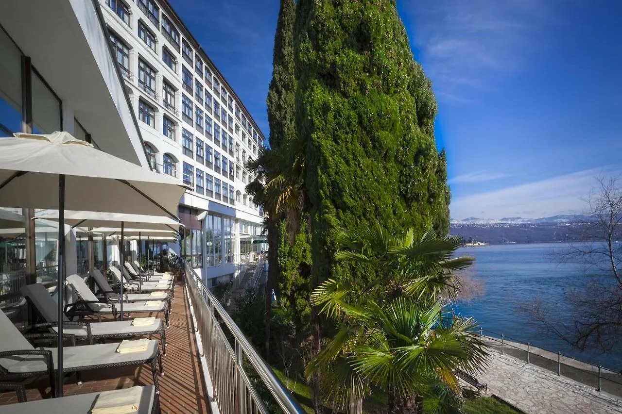 Hotel Kristal - Liburnia Opatija 4*,